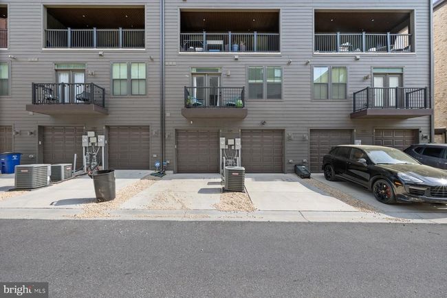 43 - 10124 American Pharoah Ln, Townhouse with 3 bedrooms, 3 bathrooms and null parking in LAUREL MD | Image 4