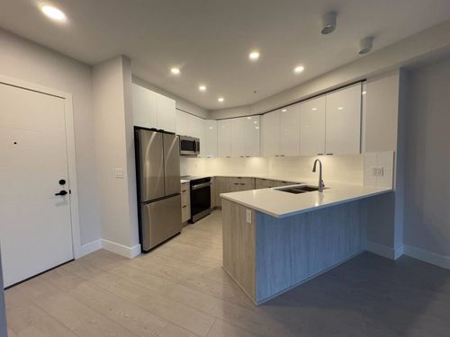 519-11655 Fraser St, Maple Ridge, BC, V2X6W9 | Card Image