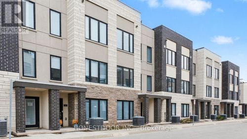 26-1095 Cooke Blvd, Burlington, ON, L7T0C4 | Card Image