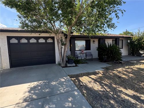 11968 Bornite Ave, Hesperia, CA, 92345 | Card Image