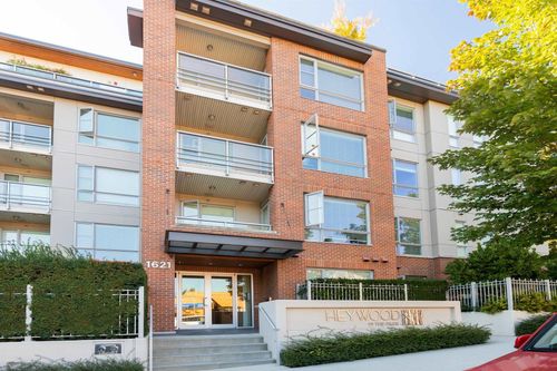 211-1621 Hamilton Ave, North Vancouver, BC, V7P0B6 | Card Image