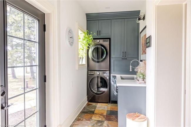 40279 Hullett Mckillop Rd, House other with 4 bedrooms, 3 bathrooms and 10 parking in Blyth ON | Image 8