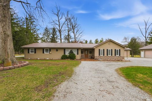 2446 E 350 N, Bluffton, IN, 46714-9215 | Card Image