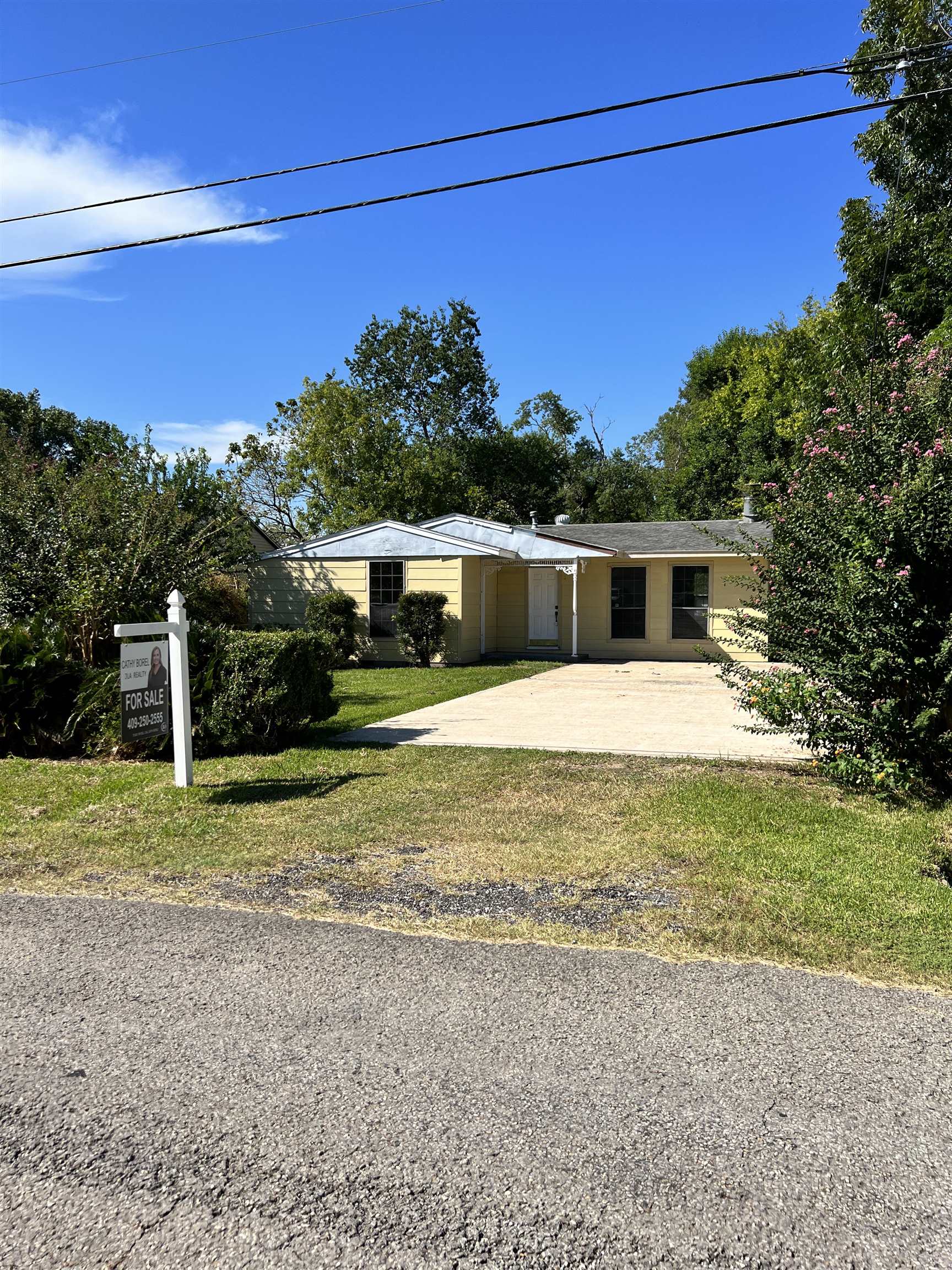 4th St, Beaumont, TX 77705