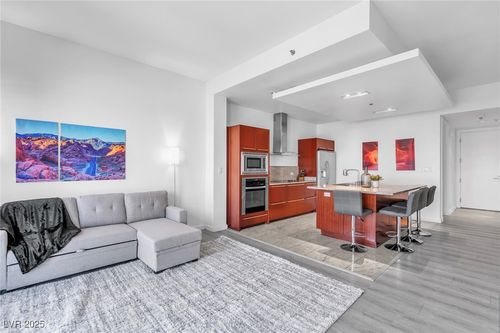 unit-2406-4471 Dean Martin Dr, Las Vegas, NV, 89103-4243 | Card Image