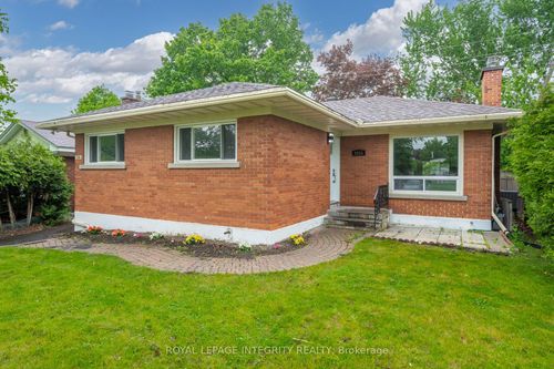 1116 Cline Cres, Ottawa, ON, K2C2P2 | Card Image