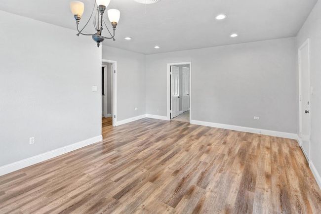 311 Smith St, Home with 3 bedrooms, 2 bathrooms and null parking in Mason TX | Image 4