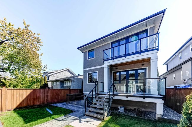 3039 W 16 Th Avenue, House other with 7 bedrooms, 6 bathrooms and 4 parking in Vancouver BC | Image 39