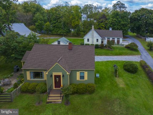 59 Downing Street, Harpers Ferry, WV, 25425 | Card Image