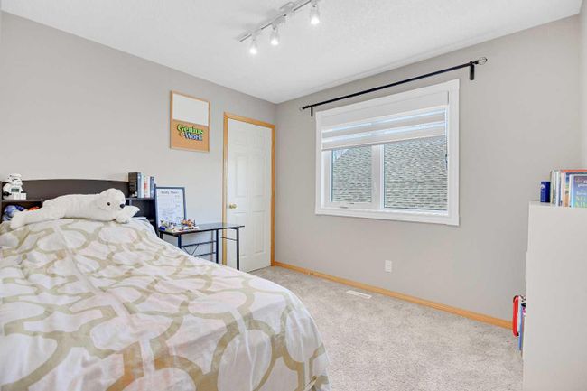 90 Simcoe Crescent Sw, Home with 5 bedrooms, 3 bathrooms and 6 parking in Calgary AB | Image 34