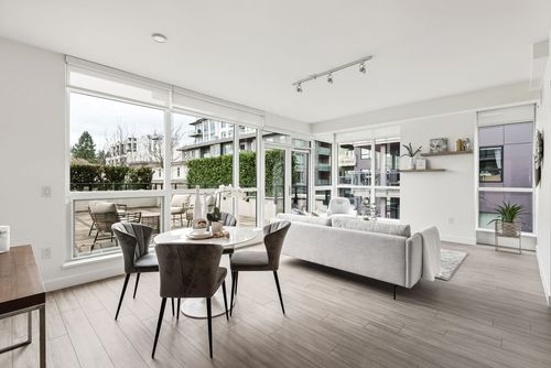 372-438 King Edward Ave W, Vancouver, BC, V5Y0M5 | Card Image