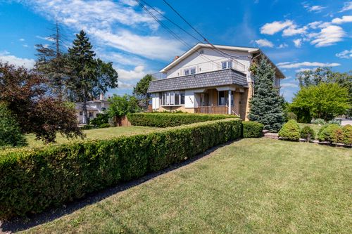 1420 Oakton St, Park Ridge, IL, 60068-2069 | Card Image