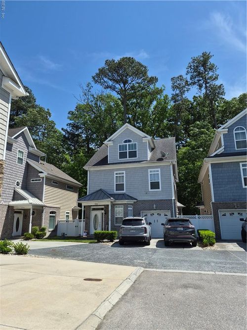4900 Boyle Ct, Virginia Beach, VA, 23462-3522 | Card Image