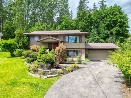250 Fox Farm Ct, Whitefish, MT, 59937-3123 | Card Image