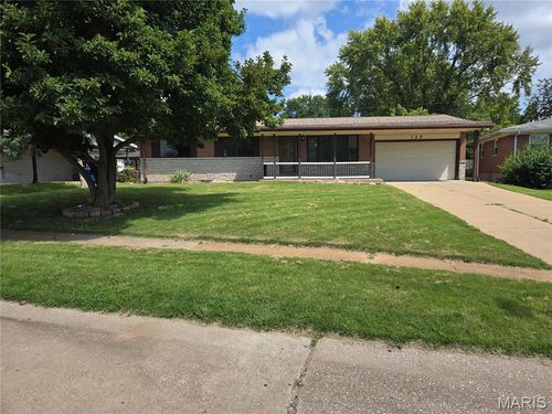 725 Mary Jo Ln, Hazelwood, MO, 63042-1728 | Card Image