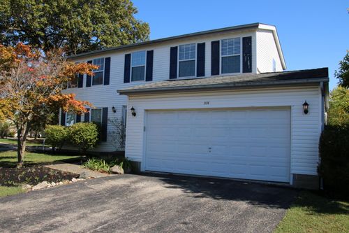 3130 Castlebrook Ave, Hilliard, OH, 43026-9247 | Card Image