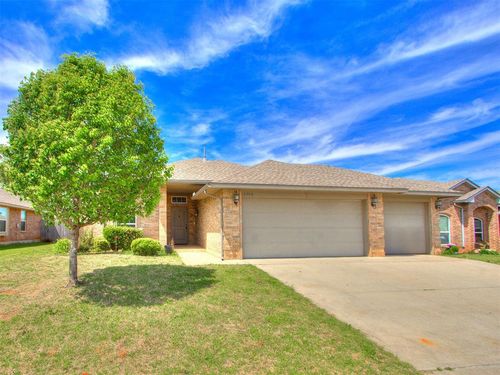 12709 Quaker Dr, Oklahoma City, OK, 73120-5135 | Card Image