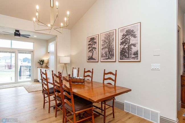 Dining Area | Image 22