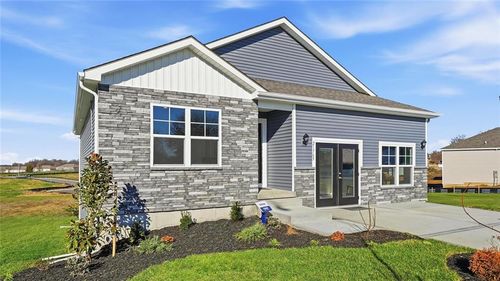 609 Fallen Leaf Drive, Belton, MO, 64012 | Card Image