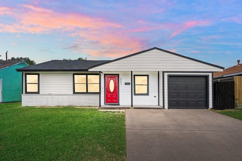 404 Glenmore Dr, Pasadena, TX, 77503-1537 | Card Image