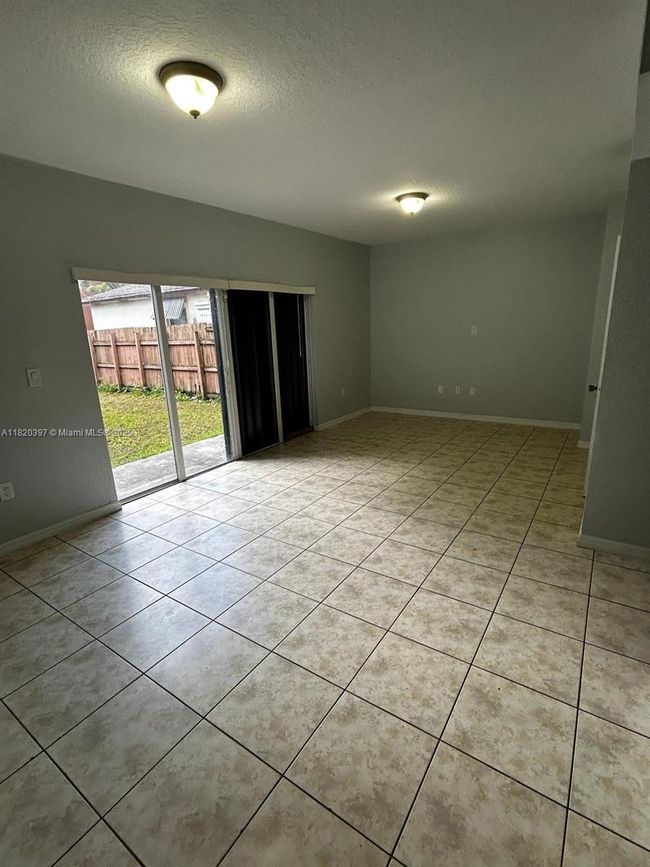 865 - 865 Sw 6 Th Ct, Townhouse with 3 bedrooms, 3 bathrooms and null parking in Florida City FL | Image 16