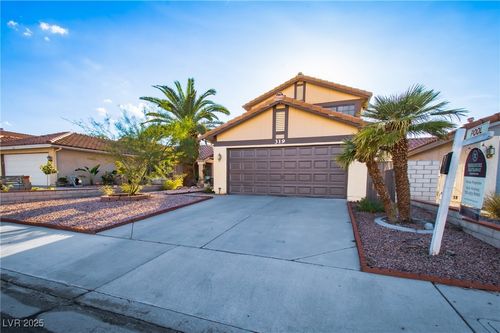 319 Carrington St, Henderson, NV, 89074-4927 | Card Image
