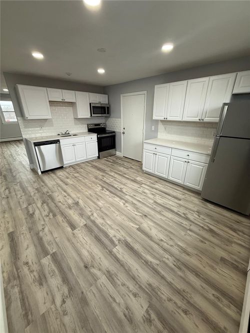 4-60 Esten Avenue, Pawtucket, RI, 02860 | Card Image