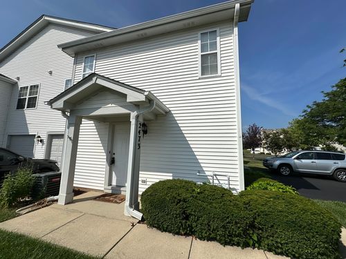 2473-2473 Dickens Dr, Aurora, IL, 60503-5764 | Card Image