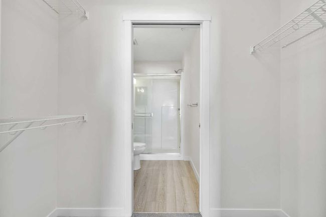 12 - 30 Shawnee Common Sw, Condo with 2 bedrooms, 3 bathrooms and 1 parking in Calgary AB | Image 25