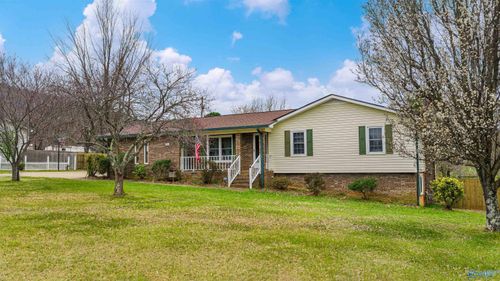 214 45th St Ne, Fort Payne, AL, 35967-4012 | Card Image