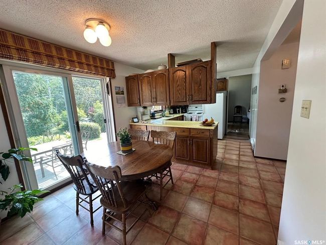 706 Donald St, House other with 5 bedrooms, 4 bathrooms and 2 parking in Hudson Bay SK | Image 5