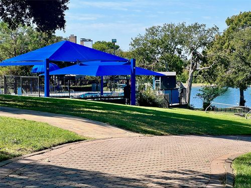 2804 Quail Ridge Dr, Carrollton, TX, 75006-4807 | Card Image