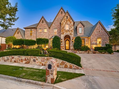 4603 Warwick Ln, Frisco, TX, 75034-6936 | Card Image