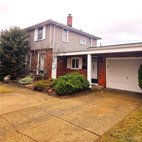 225 Donna Lea Blvd, Amherst, NY, 14221-3169 | Card Image