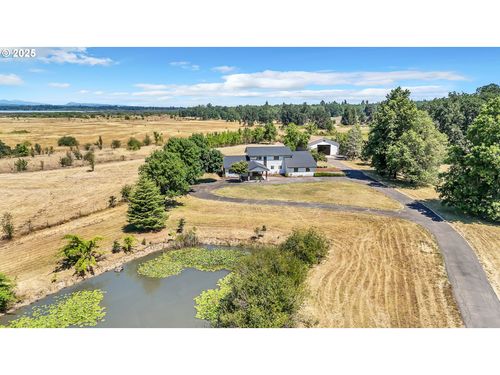 27717 Royal Ave, Eugene, OR, 97402-9277 | Card Image
