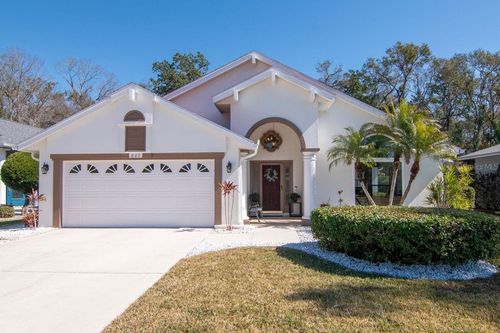 889 Crestridge Cir, TARPON SPRINGS, FL, 34688-9216 | Card Image