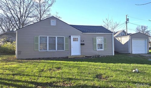 1211 N Jefferson St, MEXICO, MO, 65265-3301 | Card Image