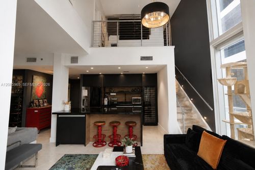 222-1050 Brickell Ave, Miami, FL, 33131-3903 | Card Image