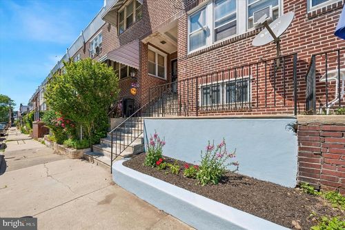 3213 W Hilton St, PHILADELPHIA, PA, 19129-1205 | Card Image