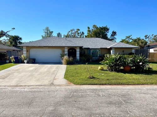 5320 Fox Run Road, SARASOTA, FL, 34231 | Card Image