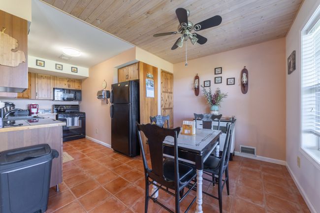 1927 Laurel Lake Dr, House other with 5 bedrooms, 3 bathrooms and 2 parking in Monteagle TN | Image 62