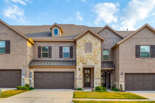 2832 Cedar Elm Drive, Carrollton, TX, 75010 | Card Image