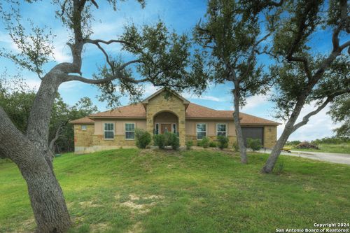 861 Rutherford, Fischer, TX, 78623-2052 | Card Image