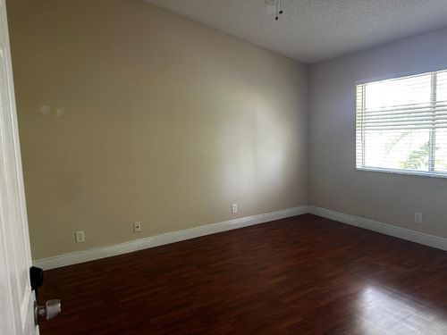 8438 Nw 40th Ct, Sunrise, FL, 33351-6183 | Card Image