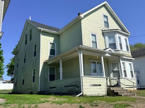 315 High St, Webster, MA, 01570-4338 | Card Image