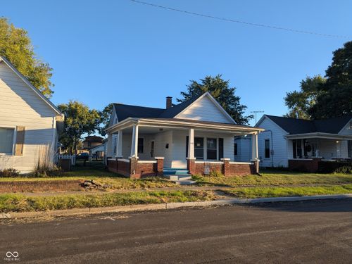 616 Main St, Shelbyville, IN, 46176-1618 | Card Image