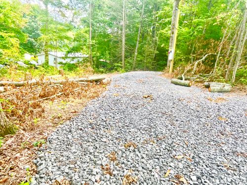 1243 Sourwood Honey Drive, Sevierville, TN, 37876 | Card Image