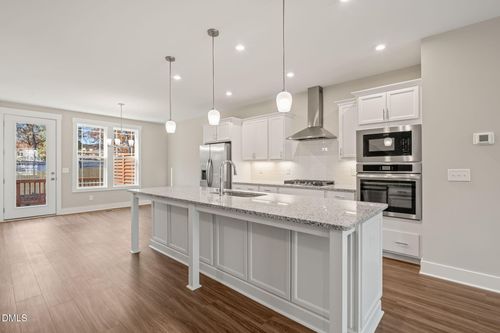 1109 Blackstone Dr, Durham, NC, 27712 | Card Image