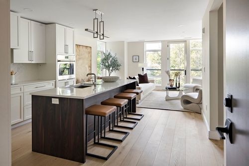 4-20 Kinmonth Rd, Newton, MA, 02468 | Card Image