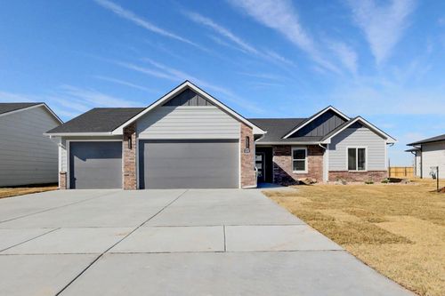 596 Long Path Ct, Goddard, KS, 67052-4301 | Card Image